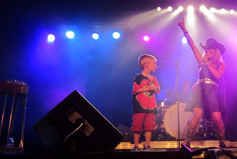 Clement met le feu a la scene !