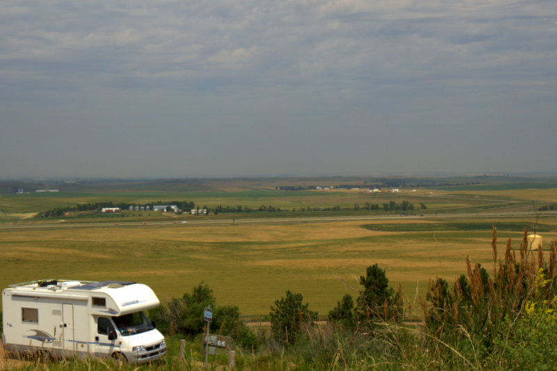 Plat jusqu'a l'infini. Photo prise depuis la seule colline a des dizaine des kiometres a la ronde.