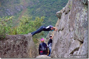 Pont humain, Machu Picchu, Pérou.